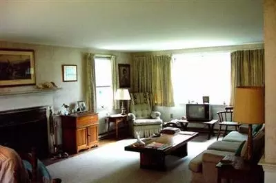 390 Windjammer Ln, Eastham, MA 02642 photo 3