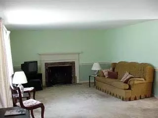 16 Sheaffer Rd, Centerville, MA 02632 photo 3