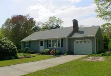 415 Nottingham Dr, Centerville, MA 02632 photo 1