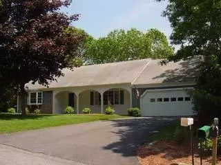 306 Capn Lijahs Rd, Centerville, MA 02632 photo 1