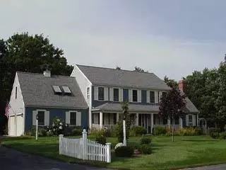 128 Devon Ln, Marstons Mills, MA 02648 photo 2