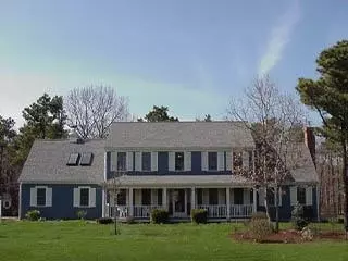 128 Devon Ln, Marstons Mills, MA 02648 photo 1