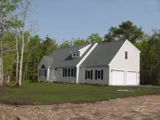 10 Southwind Cir, Mashpee, MA 02649 photo 1