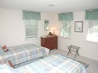 136 Oldham Rd, Osterville, MA 02655 photo 6