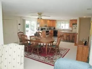 136 Oldham Rd, Osterville, MA 02655 photo 3