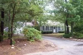 365 Oak Leaf Rd, Eastham, MA 02642 photo 1