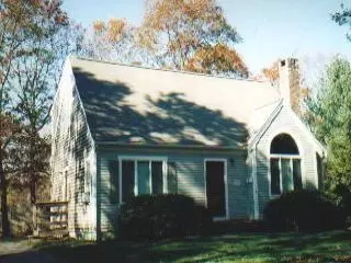 129 Longfellow Dr, Centerville, MA 02632 photo 1
