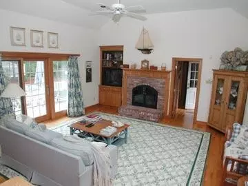 86 Whitmar Rd, Cotuit, MA 02635 photo 2
