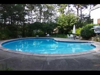 141 The Paddock Cir, Mashpee, MA 02649 photo 1