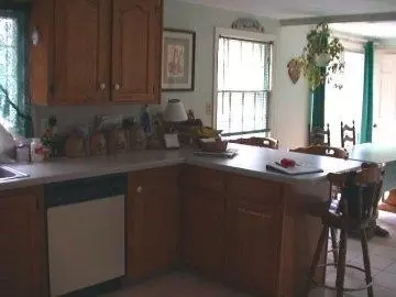 25 Chatham Ln, Mashpee, MA 02649 photo 2