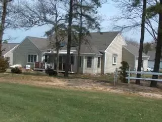 37 Snead Dr, Mashpee, MA 02649 photo 3