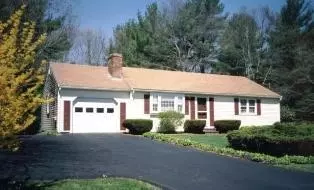 355 Nottingham Dr, Centerville, MA 02632 photo 1