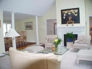 844 Putnam Ave, Cotuit, MA 02635 photo 3