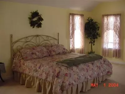 4 Sheffield Pl, Mashpee, MA 02649 photo 3