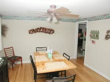16 Kay Ave, Centerville, MA 02632 photo 3