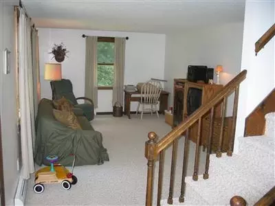 124 Captain Carletons Rd, Cotuit, MA 02635 photo 8