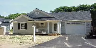 68 River Rd, Marstons Mills, MA 02648 photo 1
