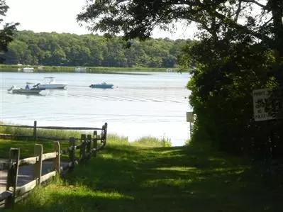 45 Captains Row, Mashpee, MA 02649 photo 2