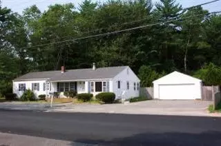 105 Swift Beach Rd, Wareham, MA 02571 photo 1