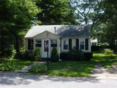 2 Datewood St, Wareham, MA 02571 photo 1