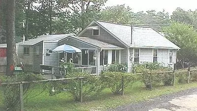 51 Shore Ave, Wareham, MA 02571 photo 1