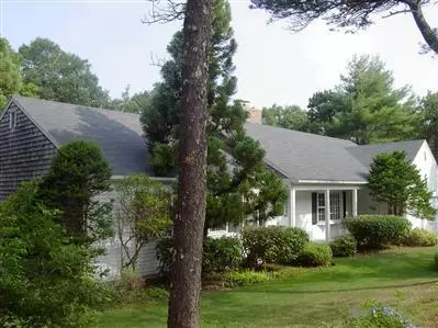 86 Coach Ln, Barnstable, MA 02630 photo 1