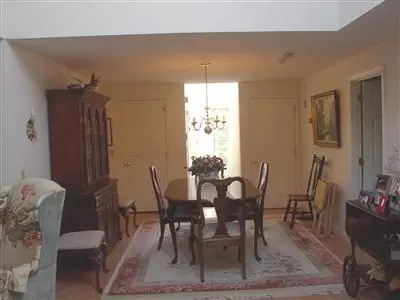 7 Mainsail Cir, Mashpee, MA 02649 photo 2