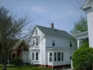 348 Main St, Wellfleet, MA 02667 photo 1