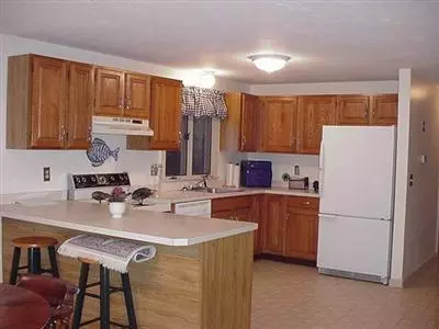 105 Fairhaven Ln, Marstons Mills, MA 02648 photo 6