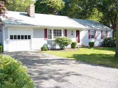 60 Highland Dr, Centerville, MA 02632 photo 1