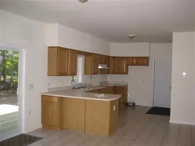 42 Spinnaker Dr, Mashpee, MA 02649 photo 3