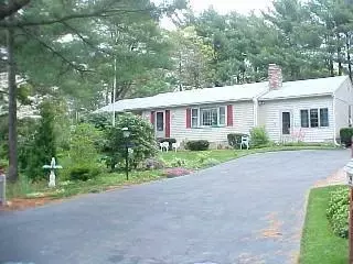 28 Bernard Cir, Centerville, MA 02632 photo 1