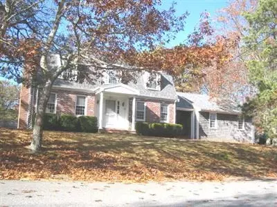 320 Riverview Ln, Centerville, MA 02632 photo 1