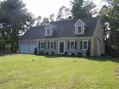 18 Christopher Ln, Mashpee, MA 02649 photo 2