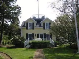 91 Main St, Centerville, MA 02632 photo 1