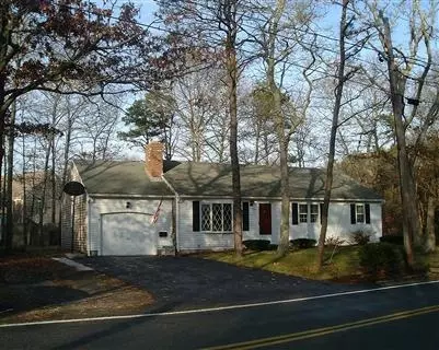 126 Old Post Rd, Centerville, MA 02632 photo 1