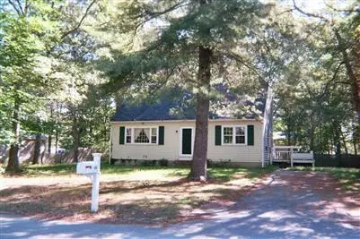 46 Edgewater Rd, Mashpee, MA 02649 photo 1