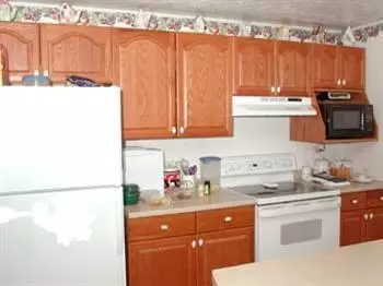 603 Skunknet Rd, Centerville, MA 02632 photo 4