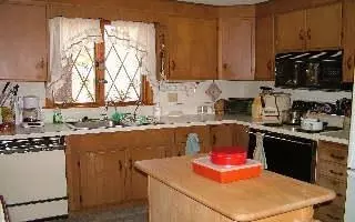 16 E Pilgrim Ln, Eastham, MA 02642 photo 2