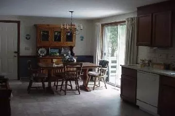214 Knotty Pine Ln, Centerville, MA 02632 photo 4