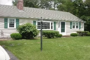 214 Knotty Pine Ln, Centerville, MA 02632 photo 1