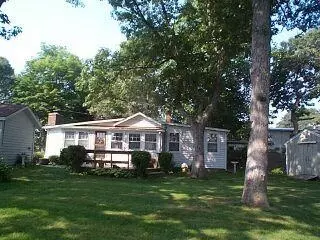29 Howard St, Wareham, MA 02571 photo 1