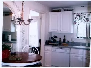 7 Rolling Green Ln, Mashpee, MA 02649 photo 5