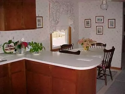 47 Uncle Edwards Rd, Mashpee, MA 02649 photo 4