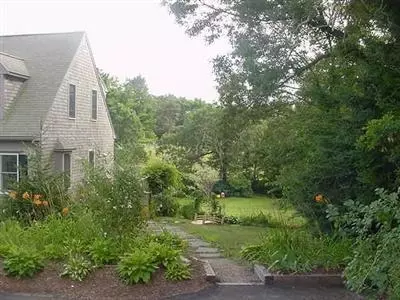 14 Cotuit Rd, Bourne, MA 02532 photo 4