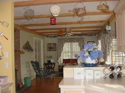 14 Cotuit Rd, Bourne, MA 02532 photo 5