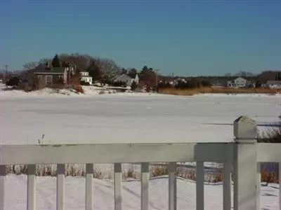 2 Florence St, Wareham, MA 02571 photo 2
