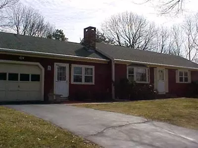 64 E Osterville Rd, Osterville, MA 02655 photo 1