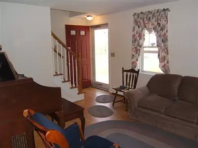 774 Old Barnstable Rd, Mashpee, MA 02649 photo 3