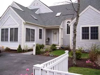 22 Gold Leaf Ln, Mashpee, MA 02649 photo 1